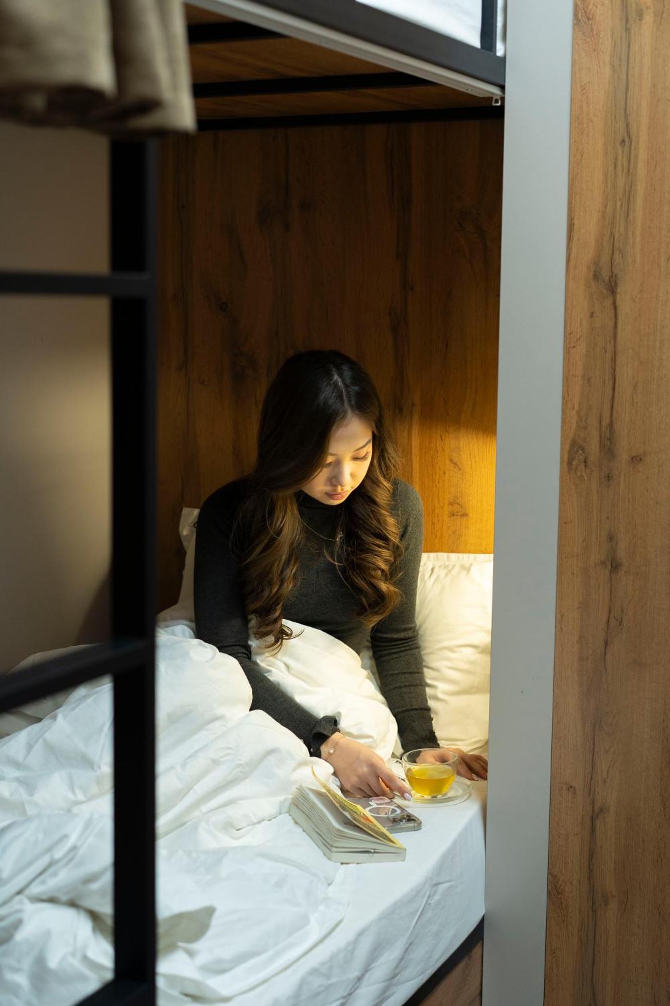 Aiva Hostel Bishkek Bagian luar foto